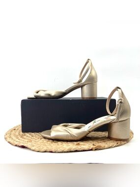 DRAPER JAMES RSVP Faye Women's Dress Sandals Champagne Gold sz 7